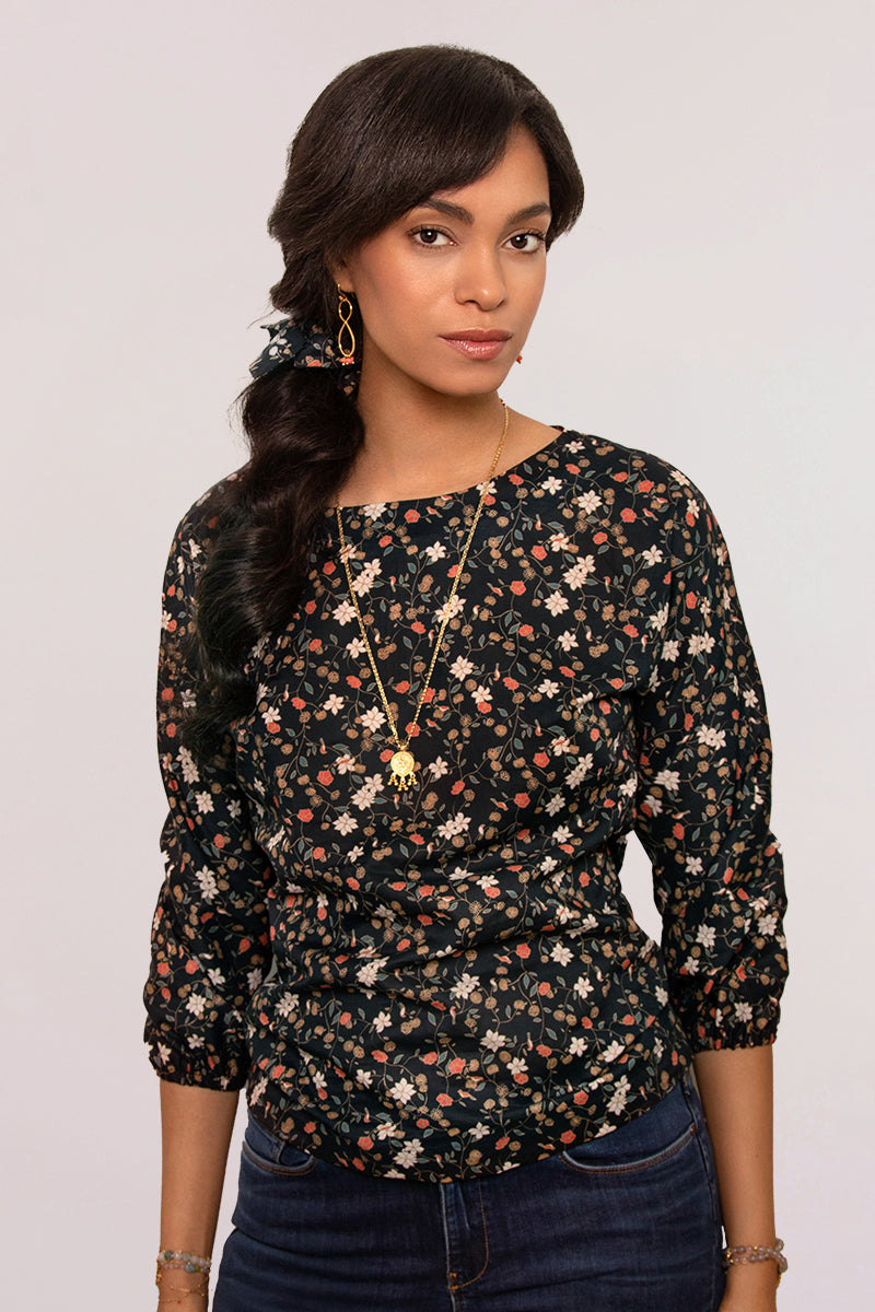 l'amour est bleu geblümte Bluse