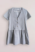 Gestreiftes Kleid