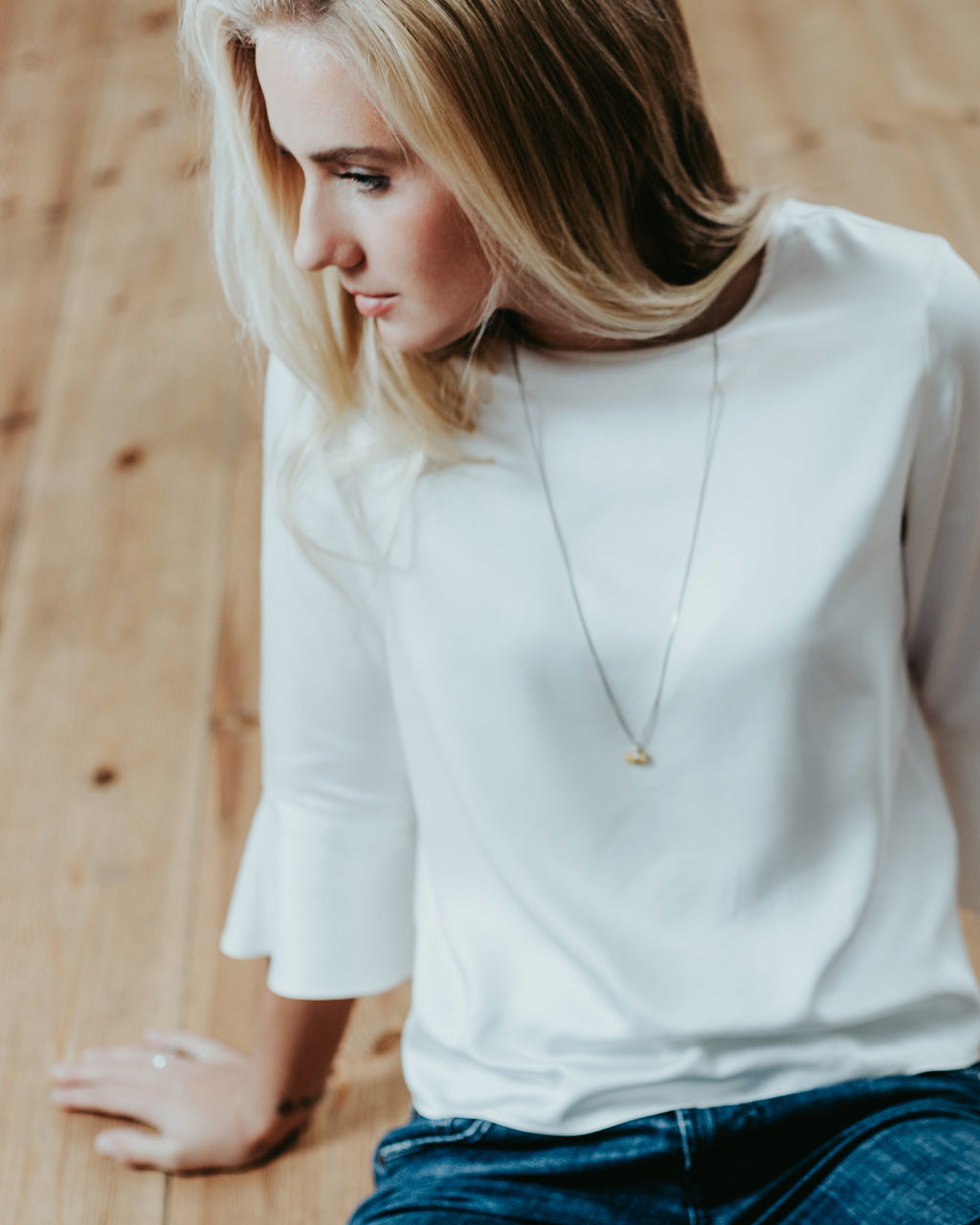 Blouse model Viola