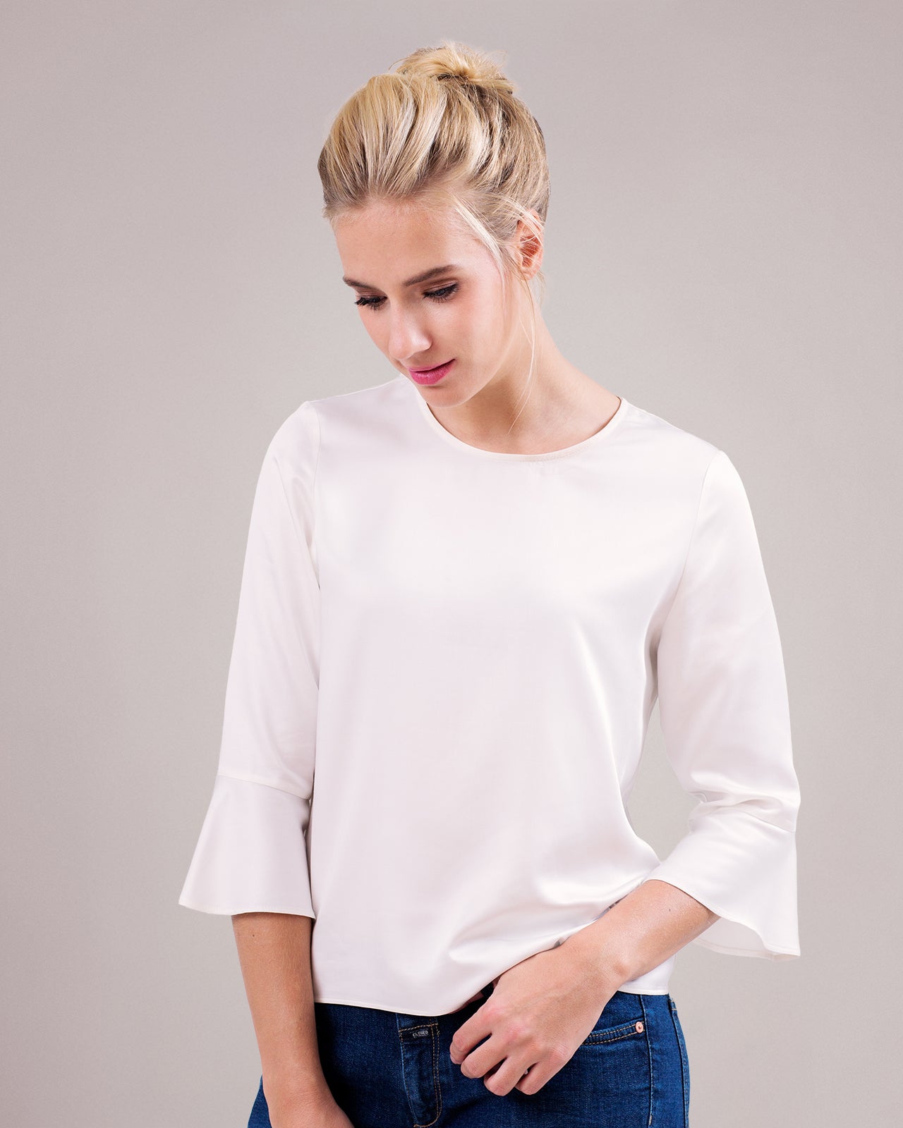 Blouse model Viola