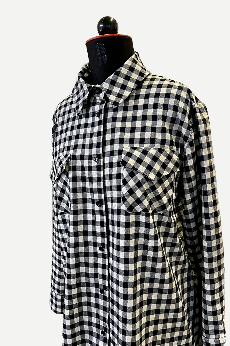 Ladies shirt model Ellen