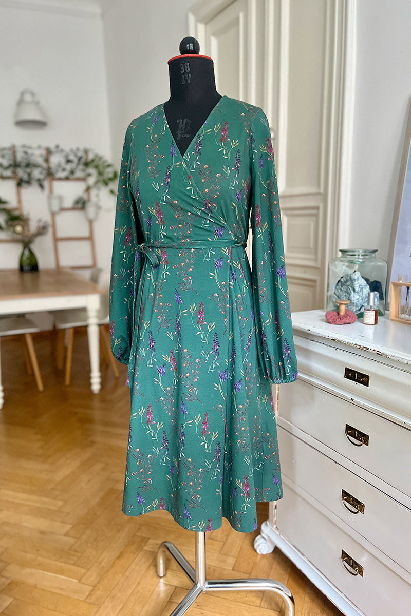 l'amour est bleu geblümtes Jersey Wickelkleid