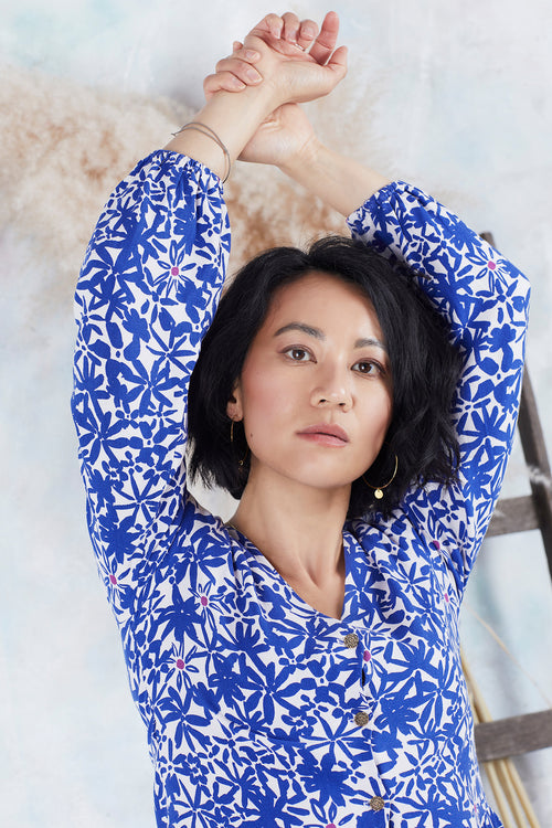 Blouse model Astrid