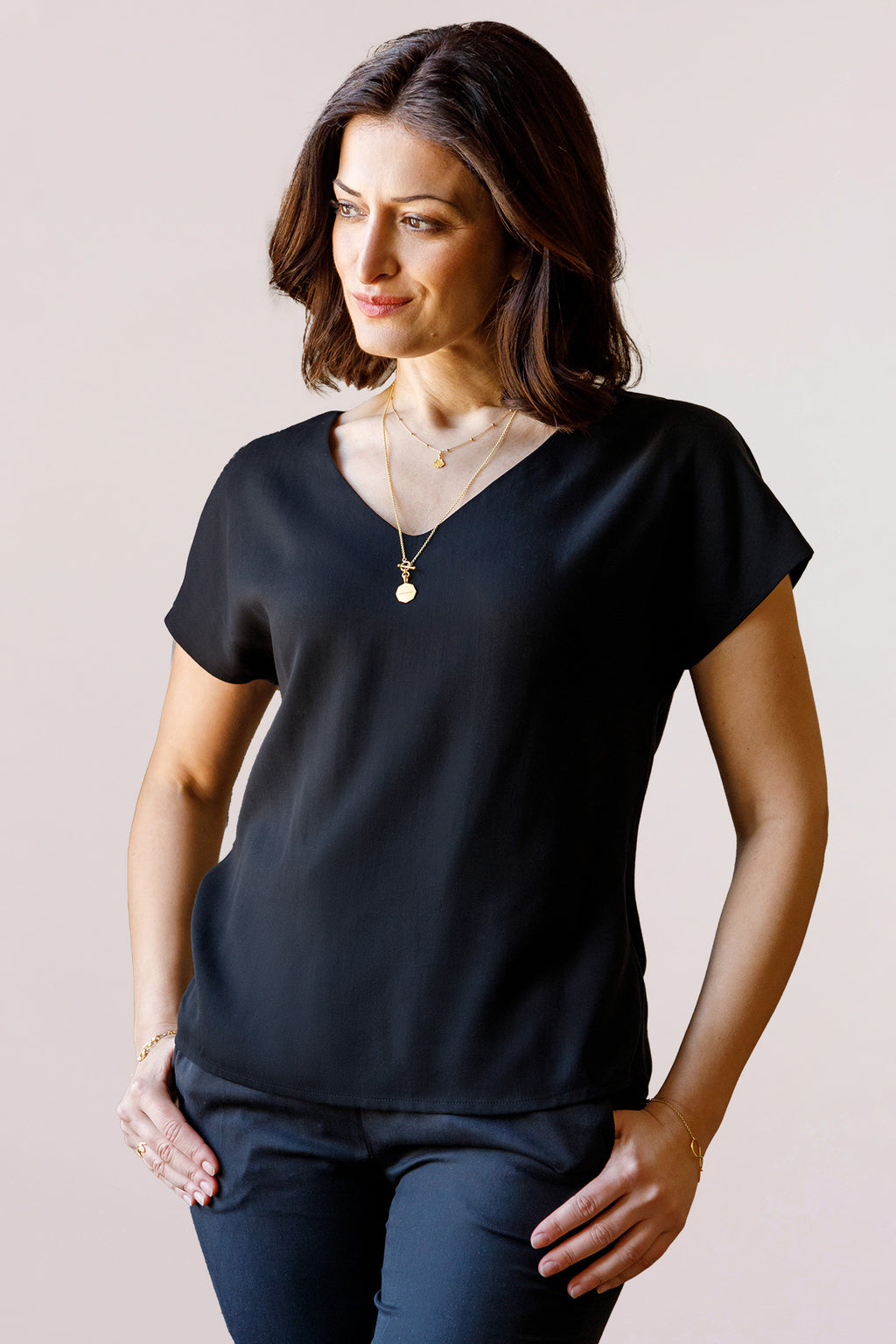 l'amour est bleu short tencel blouse v-neck