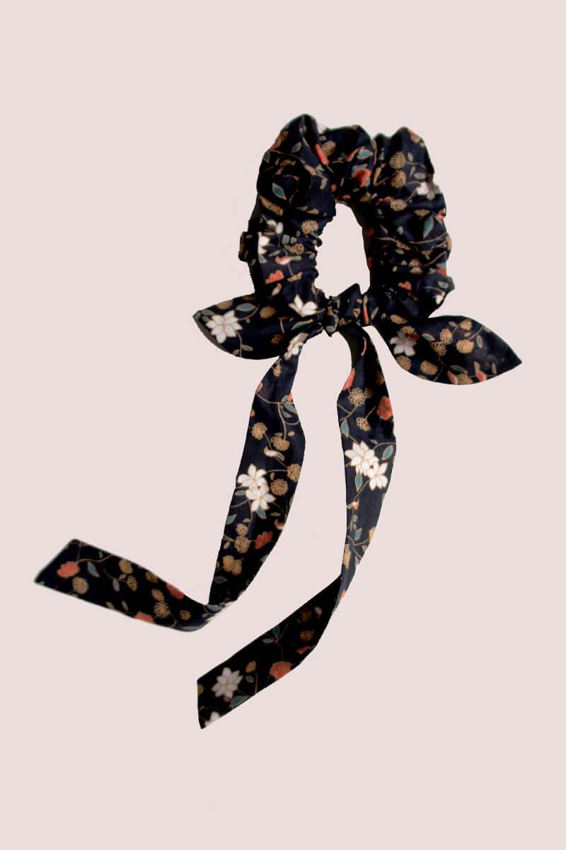 Haarband mit Schleife aus Bio-Baumwolle - l'amour est bleu