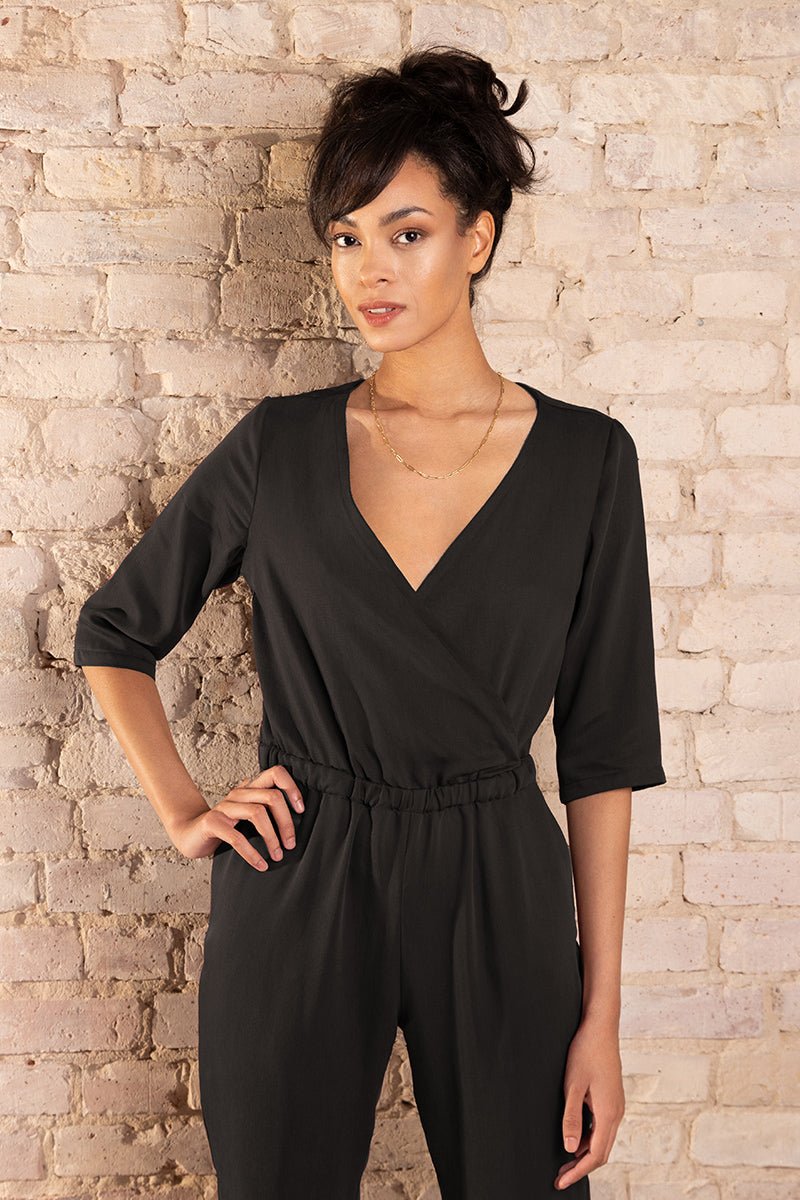 l'amour-est-bleu-tencel-overall-black